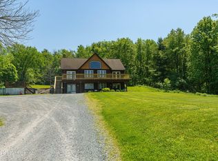 24 Wrights Rd, Schaghticoke, NY 12154