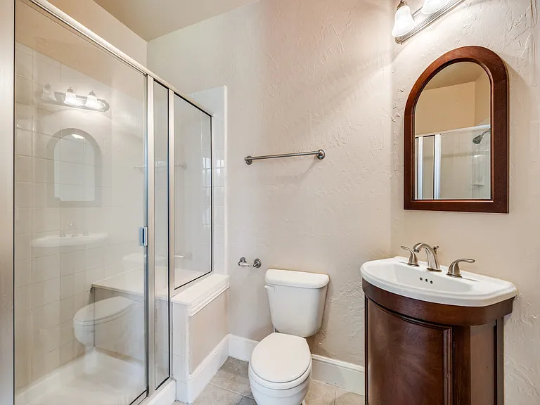 4463 Fallmeadow Dr — Photo 18