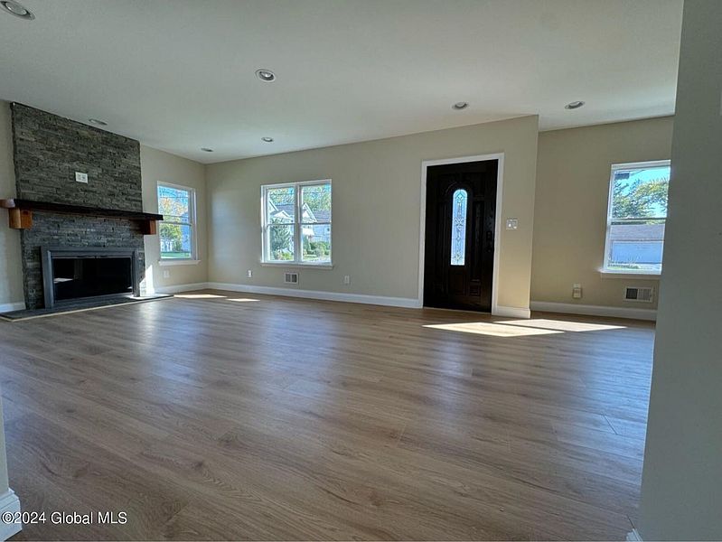 2nd image of 1459 Van Curler Avenue