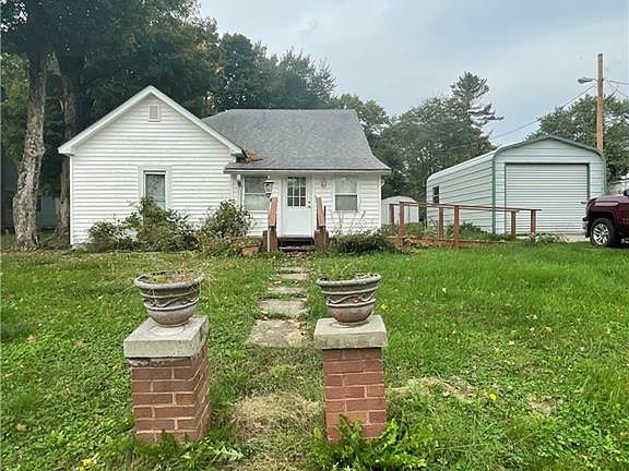2nd image of 7400 S County Road 445 W