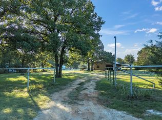 8512 Walnut Creek Ln, Alvarado, TX 76009