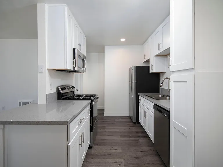 Tierrasanta Ridge — Photo 14