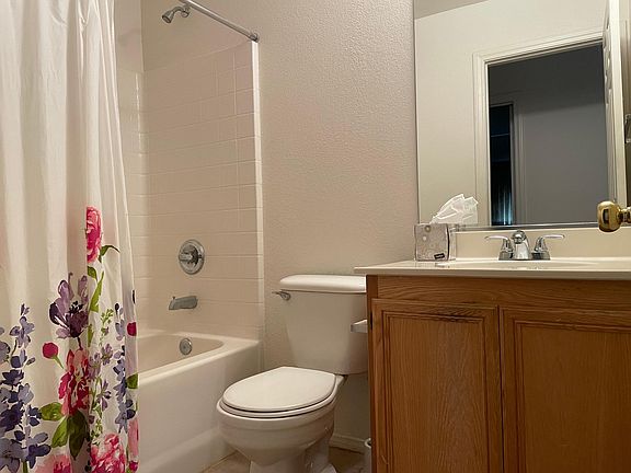 3rd image of 3399 Antique Rose Dr