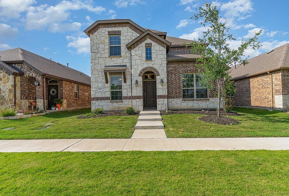 1st image of 1413 Green Leaf Dr