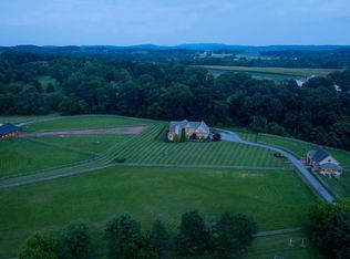 380 Meadow Ln, Hershey, PA 17033