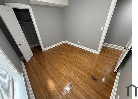 7026 S Clyde Ave — Photo 5