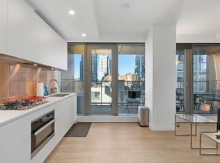 1480 Howe St #703, Vancouver, BC