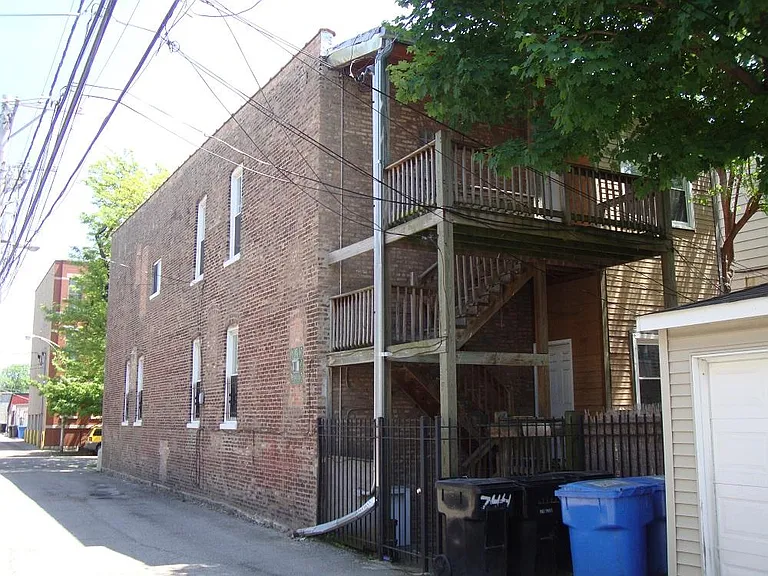 744 N Wolcott Ave #2F — Photo 26