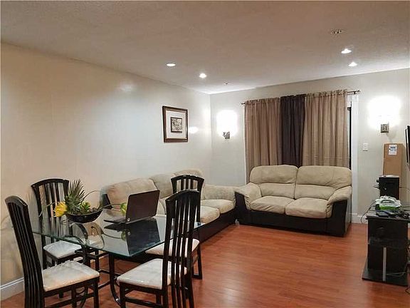 2nd image of 295 NW 72nd Ave APT 309