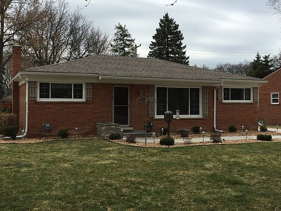 2nd image of 16979 Georgina St