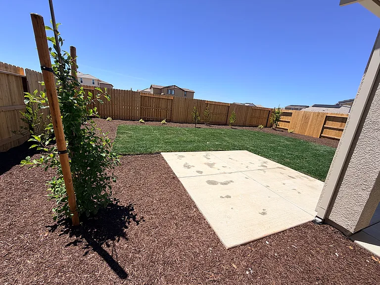 8371 Valpane Way — Photo 35