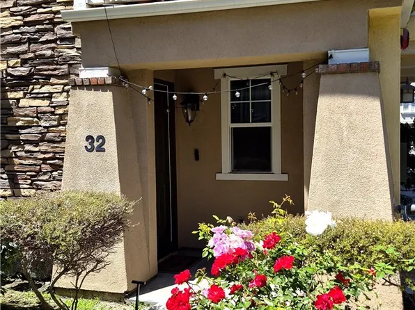 32 Garrison Loop, Mission Viejo, CA 92694