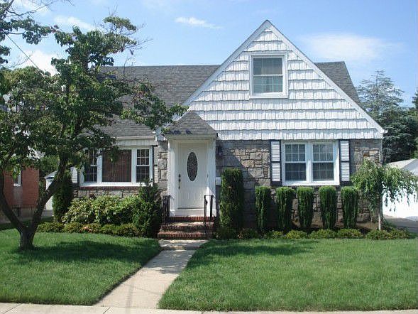 1st image of 286 Hamilton Ave