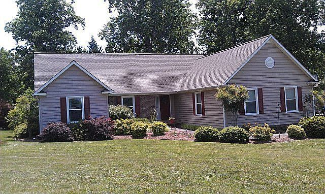 1st image of 243 Ancient Oaks Dr