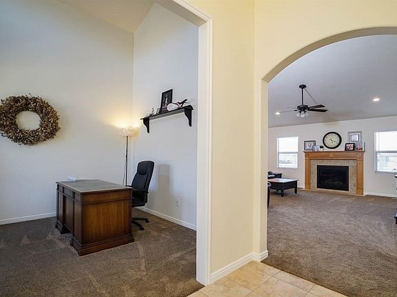 2nd image of 6684 W Desert Lily Cir