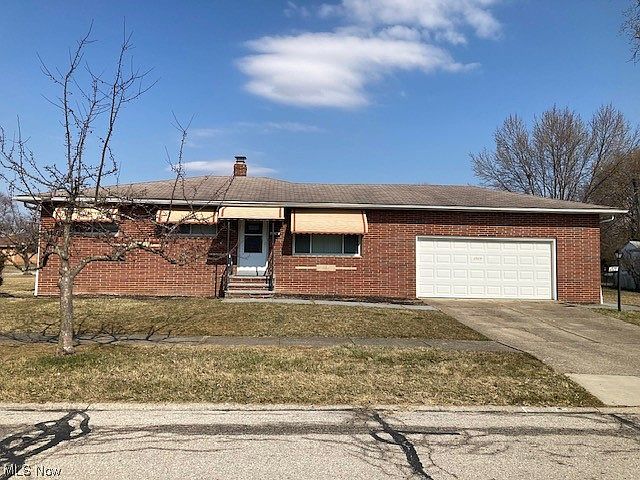 1st image of 5929 Scarlet Oak Dr