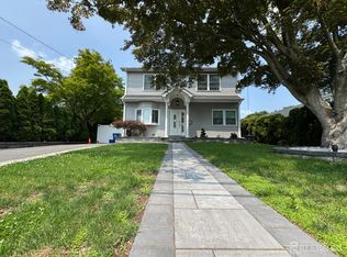 245 Golf Ave E, South Plainfield, NJ