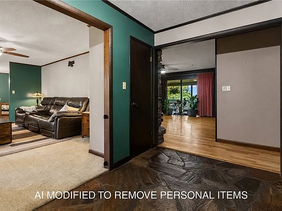 2nd image of 1002 W Sherman Ave