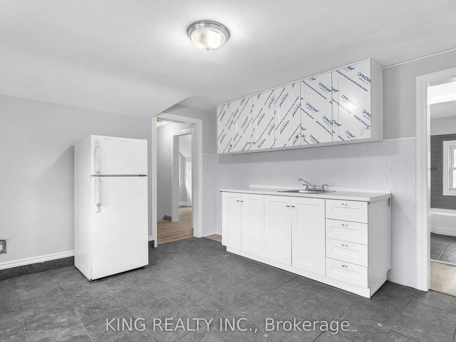 1 bed, $1,275 — Photo 3