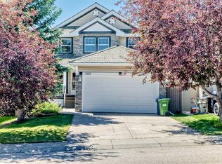 3767 E Springbank Dr SW, Calgary, AB T3H 4J5