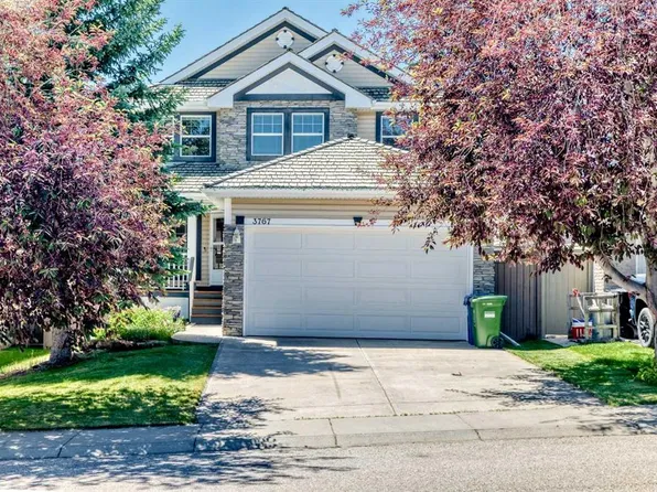3767 E Springbank Dr SW, Calgary, AB T3H 4J5