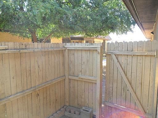 5th image of 9033 W Elm St Unit 4