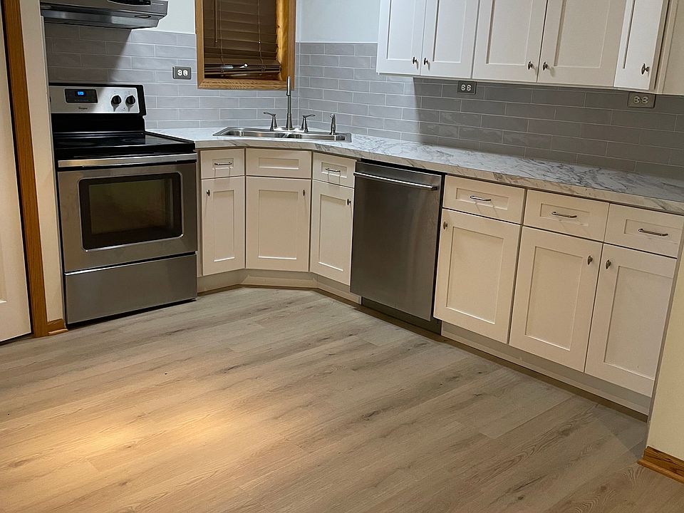 1st image of 7840 Natoma Ave #1