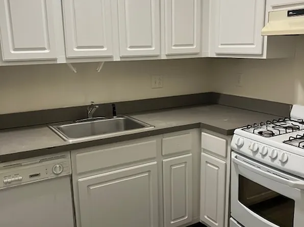 508 South St APT 200, Philadelphia, PA 19147