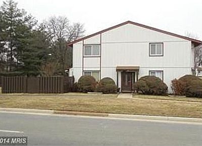 2nd image of 100 Drury Cir