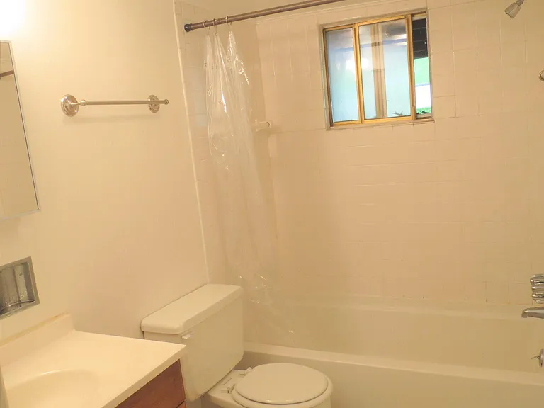 6350 Forward Ave #2 — Photo 10