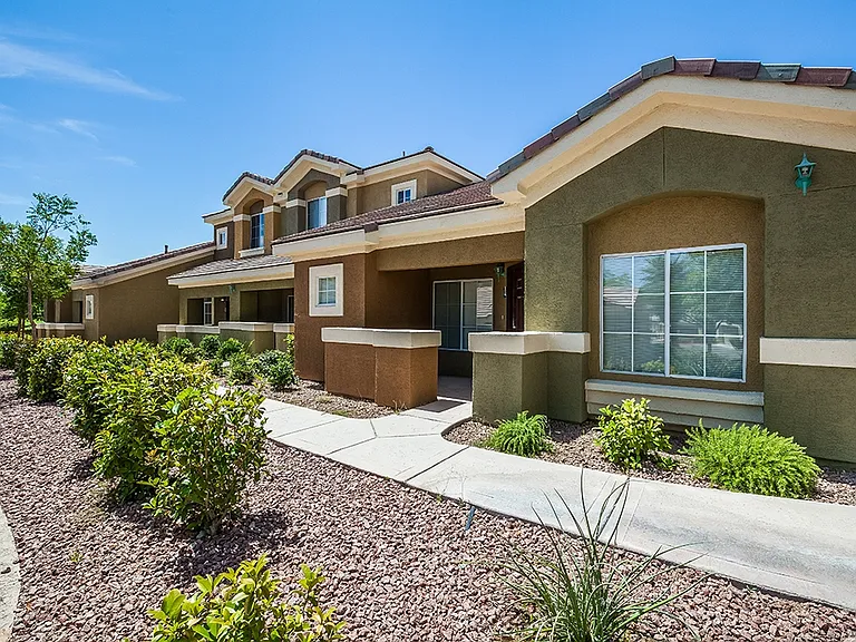 Red Rock Villas — Photo 9