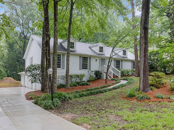 2nd image of 3253 Hembree Ct