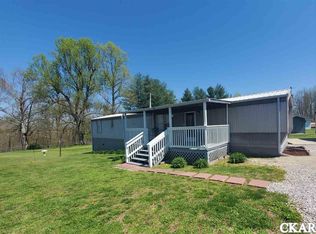 1445 Maple Swamp Rd, Waynesburg, KY 40489