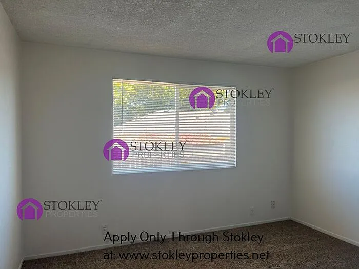 35 Roberts St #B — Photo 10