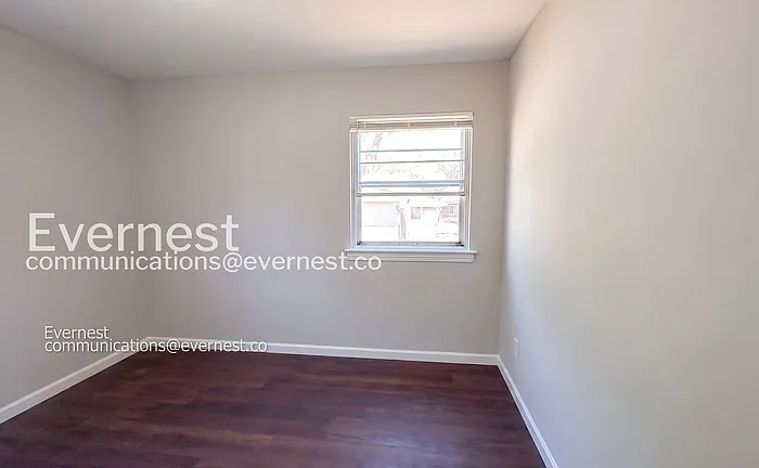 200 Woodward Dr — Photo 14