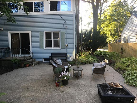 5th image of 2396 Wickham Dr