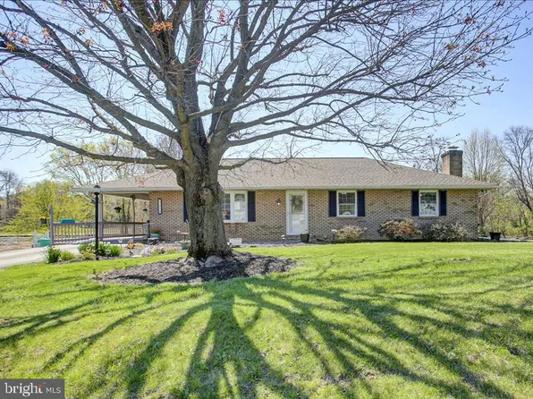 16829 Sterling Rd, Williamsport, MD 21795