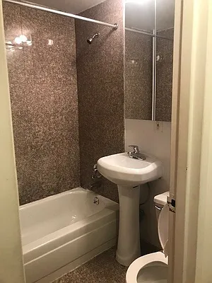 Rented by Sky Management | media 16