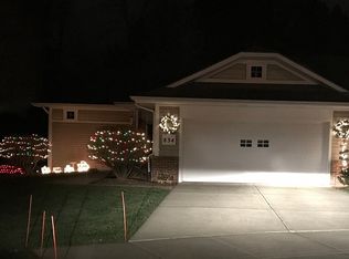 834 Roaring Brook Cir, Lansing, MI 48917
