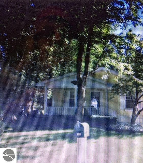 2nd image of 791 Allen St