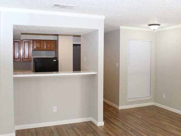5th image of 2300 Bamboo Dr APT N114