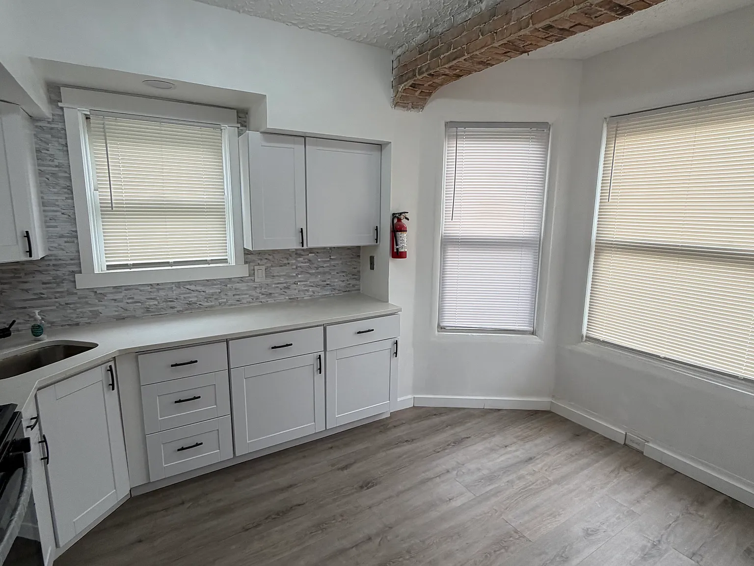 2 bed, $1,550 — Photo 3