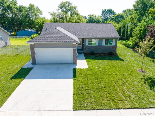 23230 Bolam Ave, Warren, MI 48089