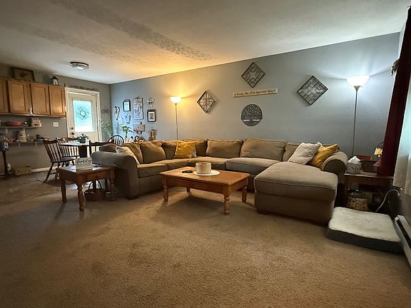 5th image of 577 E Twin View Ln