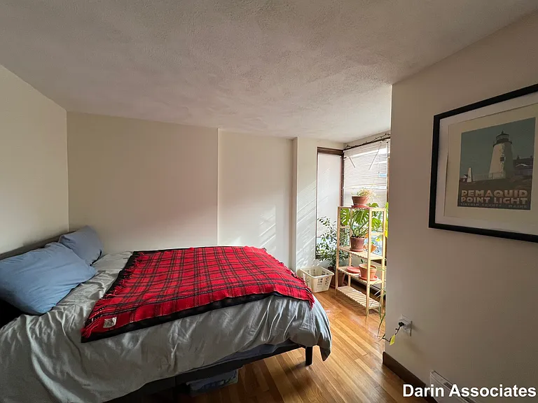 267 Main St #2A — Photo 2