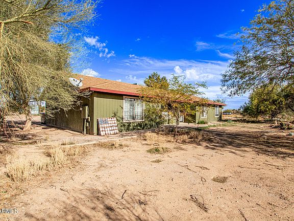 4th image of 49074 W JULIE Lane