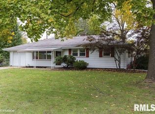 1917 W Austin Dr, Peoria, IL