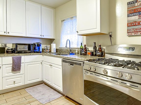 Nice & newly remodeled kitchens (there are TWO kitchens)