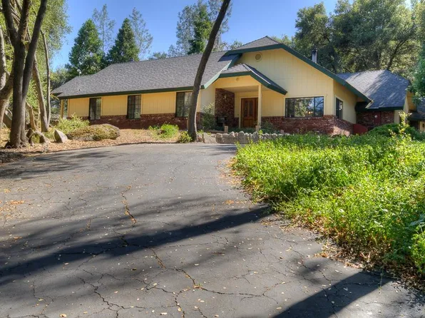 31514 Delaware Rd, Coarsegold, CA 93614