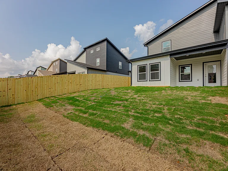 1601 SW Poigai Way #1 — Photo 12
